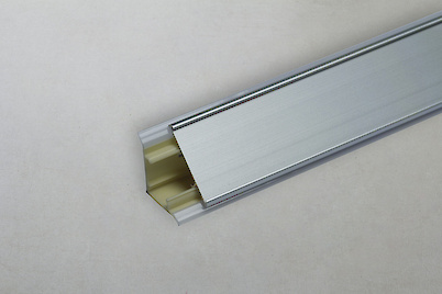 Отбортовка під пластикову вставку Scilm алюмінієва основа H=30мм L=4000мм