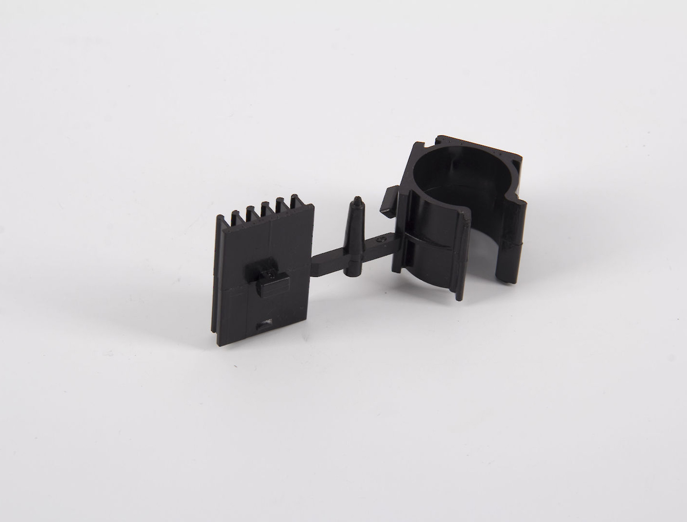 Пластина з кліпсою для ніжки Scilm для алюмінієвого і пластикового цоколя