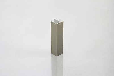 Куточок 90° Scilm алюмінієвий зовнішній до цоколю під нержавійку H=100 (H=95)