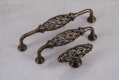 Ручки мебельные Falso Stile коллекции Country