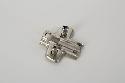 Хрестоподібна монтажна планка Hettich 8099 для Sensys під прикручування, h=1.5 мм з єврогвинтами (9071626)