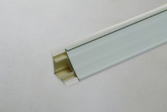 Отбортовка под пластиковую вставку Scilm пластмассовая прозрачная основа H=30мм L=4000мм