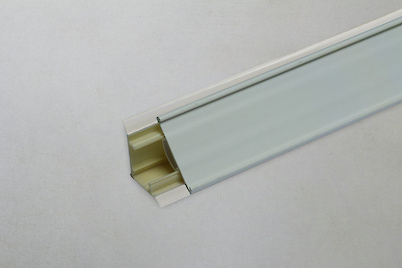 Отбортовка під пластикову вставку Scilm пластмасова прозора основа H=30мм L=4000мм