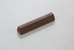 Меблевий віск м'який Heinrich König Ко 140 довжина 8 см, колір 110