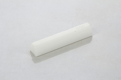 Меблевий віск м'який Heinrich König Ко 140 довжина 8 см, колір 900