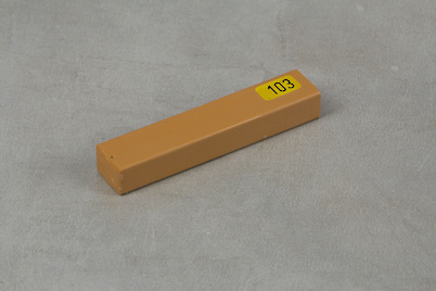 Меблевий віск твердий Heinrich König Ко 141 довжина 8 см, колір 103