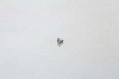 Гвинт М5x8 D8 5.8 для куточків, білий цинк