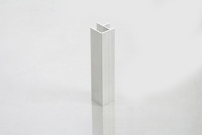 Уголок универсальный U90 для алюминиевого цоколя H=130мм, не анодированный