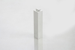 Куточок універсальний U90 для алюмінієвого цоколя H=150мм, без анодування