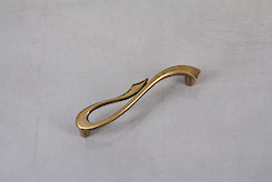 Мебельная ручка Giusti РГ 215 WMN637.096.00D1  старое золото