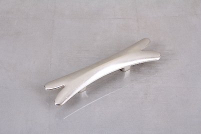 Мебельная ручка Giusti РГ 253 WMN661.096.00M5 венецианское серебро