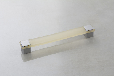 Меблева ручка Poliplast РП-15/160 резиновий білий