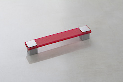 Мебельная ручка Poliplast РП-15/128 резиновая красная