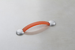 Мебельная ручка Poliplast РП-16/128 резиновая оранжевая