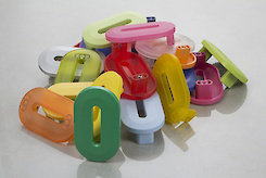 Мебельная ручка Poliplast в виде цифры 