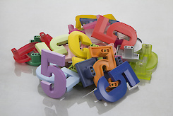 Мебельная ручка  Poliplast в виде цифры 