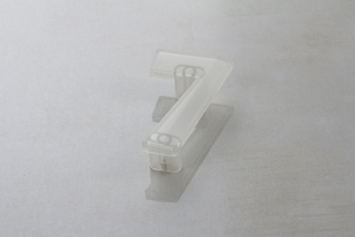 Мебельная ручка цифра 