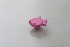 Мебельная ручка Poliplast в форме 