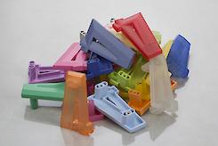 Мебельная ручка Poliplast в виде цифры 