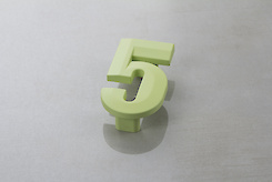 Мебельная ручка Poliplast в виде цифры 