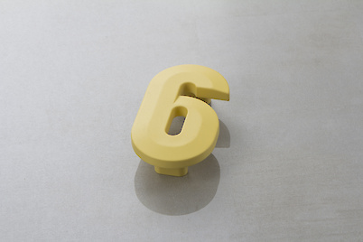 Меблева ручка цифра 