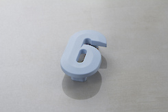 Мебельная ручка Poliplast в виде цифры 