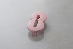 Мебельная ручка Poliplast в виде цифры 