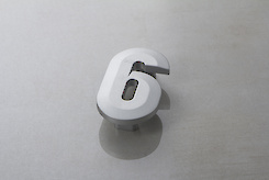 Мебельная ручка Poliplast в виде цифры 