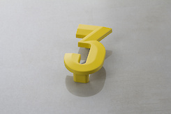 Мебельная ручка Poliplast в виде цифры 