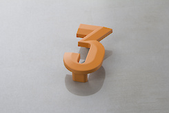 Мебельная ручка Polipiast в виде цифры 