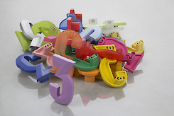 Мебельная ручка Poliplast  в виде цифры 