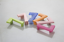 Мебельная ручка Poliplast в виде цифры 