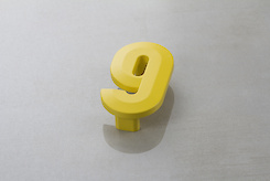 Мебельная ручка Poliplast в виде цифры 