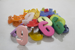 Мебельная ручка Poliplast в виде цифры 