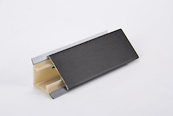 Отбортовка вставка алюмінієва H=30мм L=4200мм чорний BRUSH