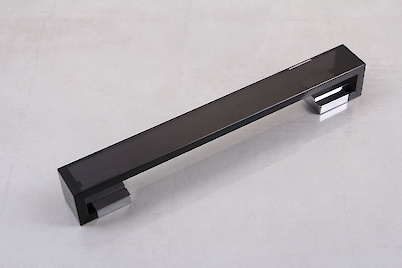 Меблева ручка Poliplast РП-32/160 чорний