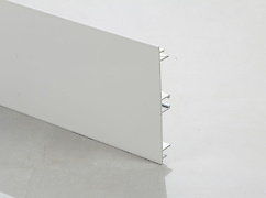 Цоколь кухонний алюмінієвий H=100мм L=4200мм білий (фарбування RAL 9010)