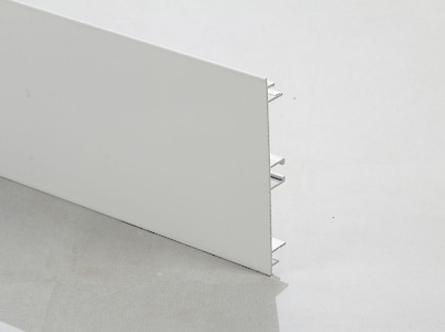 Цоколь кухонний алюмінієвий H=100мм L=4200мм білий (фарбування RAL 9010)