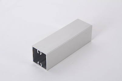 Труба квадратная алюминиевая 30x30x1.6мм с приливами L= 5950 мм алюминий