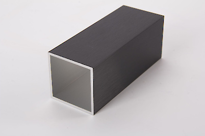 Труба квадратная алюминиевая анодированная 40x40x2мм L=5950 мм черный Brush для мебельных конструкций