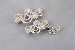 Мебельная ручка Giusti РГ 390 WMN665.074.KRM5 венецианское серебро