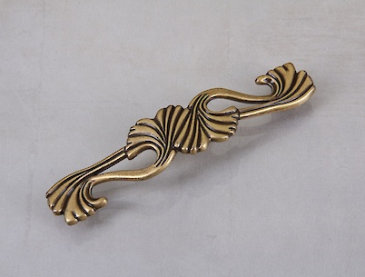 Мебельная ручка Giusti РГ 406 WMN696.128.00D1 старое золото