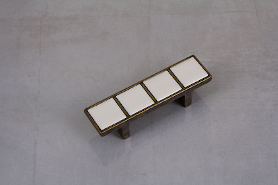 Мебельная ручка Falso Stile РК-682