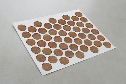 Заглушка самоклеющаяся для конфирмата к H3133 (50шт)