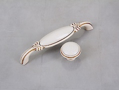 Мебельная ручка-кнопка Giusti РГ 