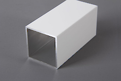 Труба квадратная пустотелая алюминиевая 45х45, белая